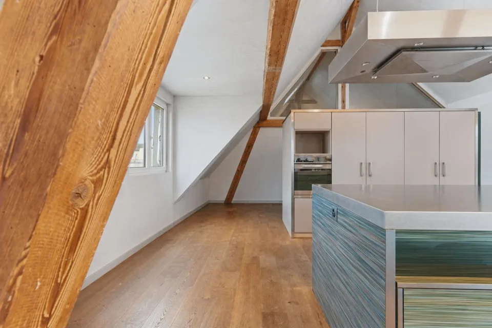 2.5-Zi.-Attikawohnung mit Dachterrasse - Kreis 4 – photo 9 of 24