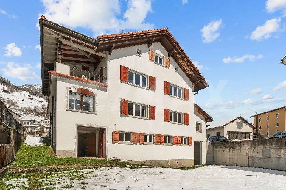 Zweifamilienhaus mit Geschichte & Potenzial in Rabius – Foto 11 von 12