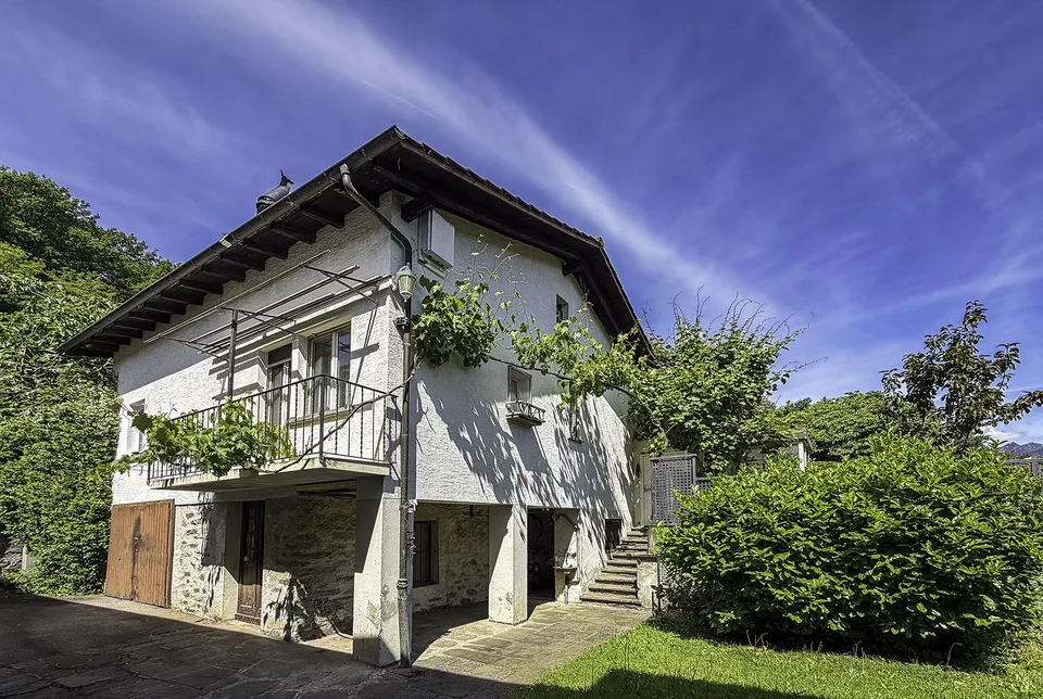 Grande casa unifamiliare completamente da rinnovare – photo 3 sur 30