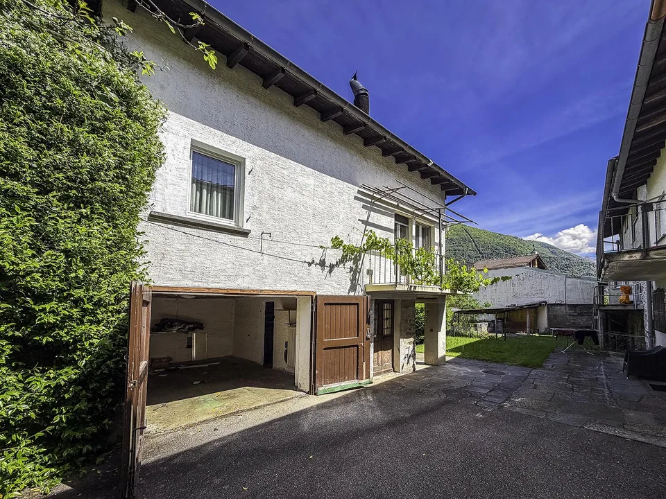 Grande casa unifamiliare completamente da rinnovare – photo 5 sur 30