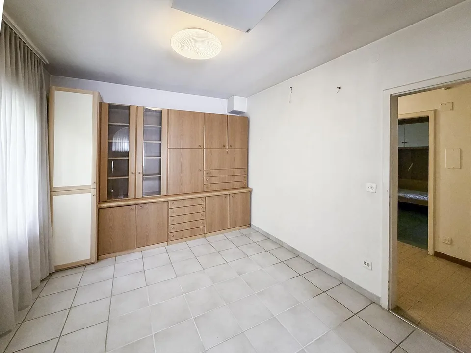 Grande casa unifamiliare completamente da rinnovare – photo 10 sur 30