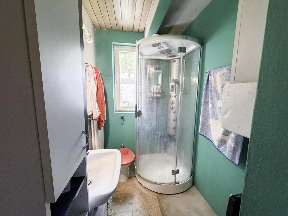 Grande casa unifamiliare completamente da rinnovare – photo 16 sur 30