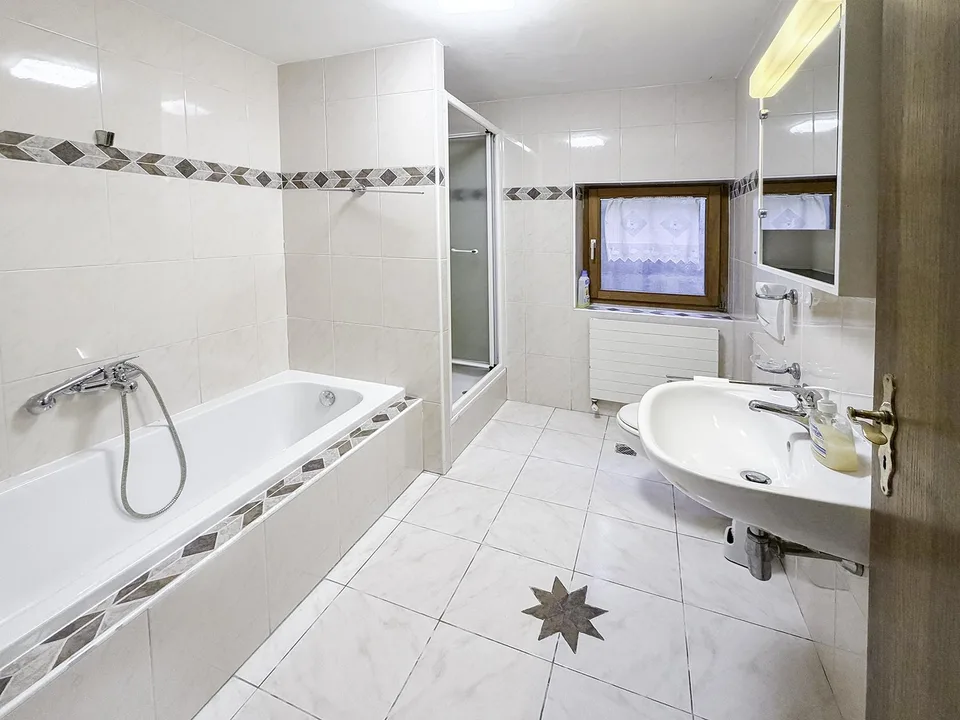 Grande casa unifamiliare completamente da rinnovare – photo 20 sur 30