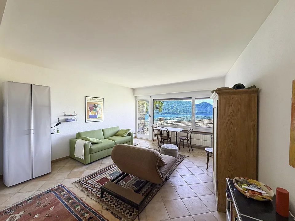 Monolocale con splendida vista lago – foto 3 di 30