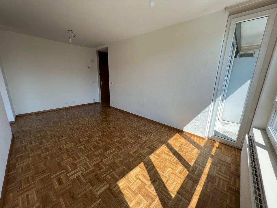 3-Room Apartment – photo 6 of 6