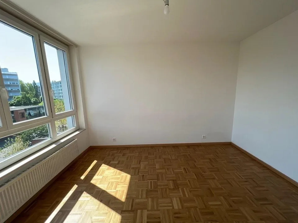3-Room Apartment – photo 4 of 6