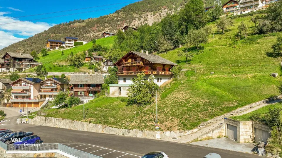 Gemütliche Dachwohnung mit Aussicht in Staldenried