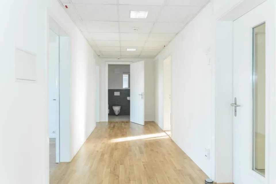 Helle Bürofläche mit Weitblick über Luzern - befristet bis Ende 2028 – Foto 2 von 7