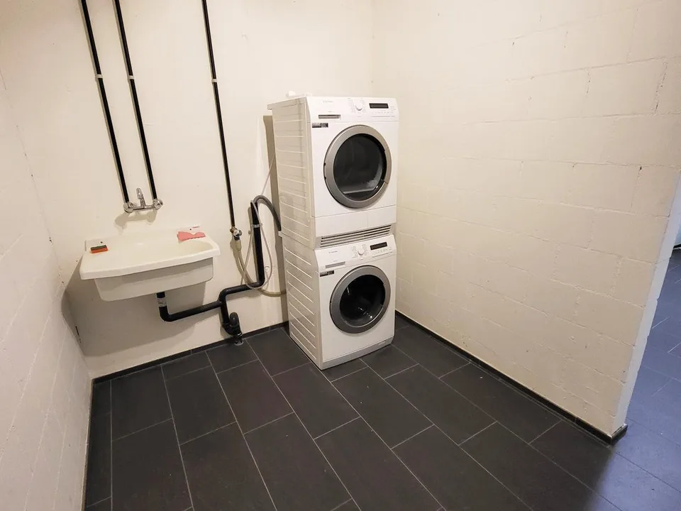 Grosse helle Wohnung im Dorfzentrum in kinderfreundlicher Umgebung