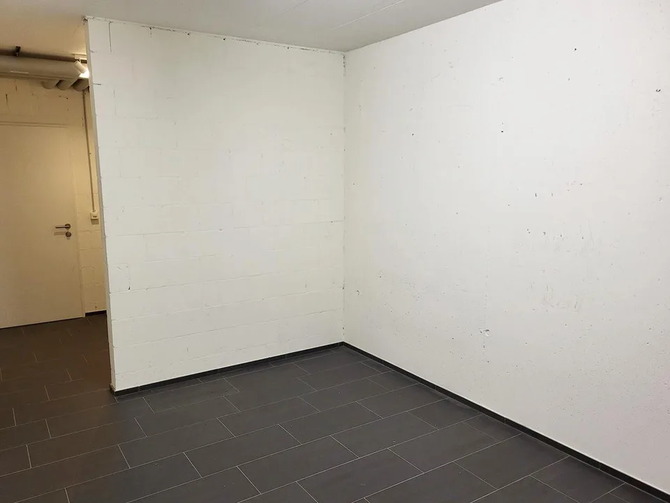 Grosse helle Wohnung im Dorfzentrum in kinderfreundlicher Umgebung