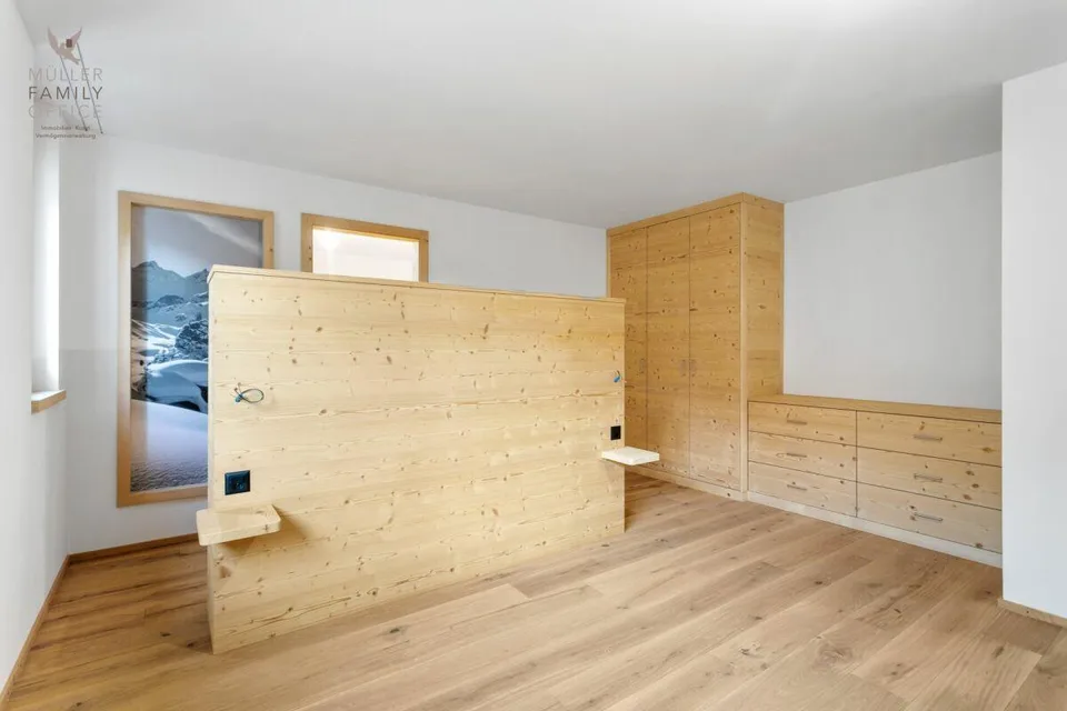 Neubau Wohntraum im modernen Bergchic - 4 1/2 Zimmer-Wohnung mit gr... – Foto 10 von 13