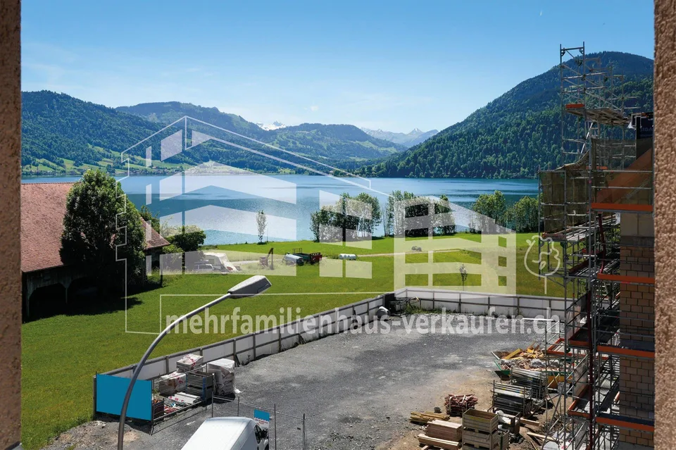 Mehrfamilienhaus mit Nebengebäude – Foto 3 von 13