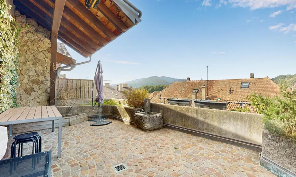 Maison de village de 1850 au cachet préservé, atelier de 185 m² – photo 10 sur 11