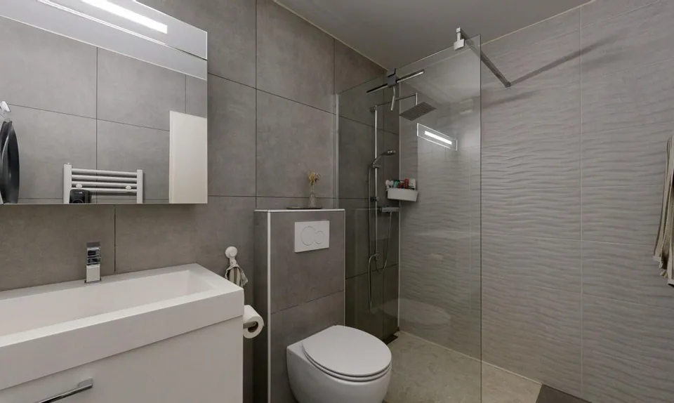 Top renovierte Wohnung in Familienquartier – Foto 9 von 11