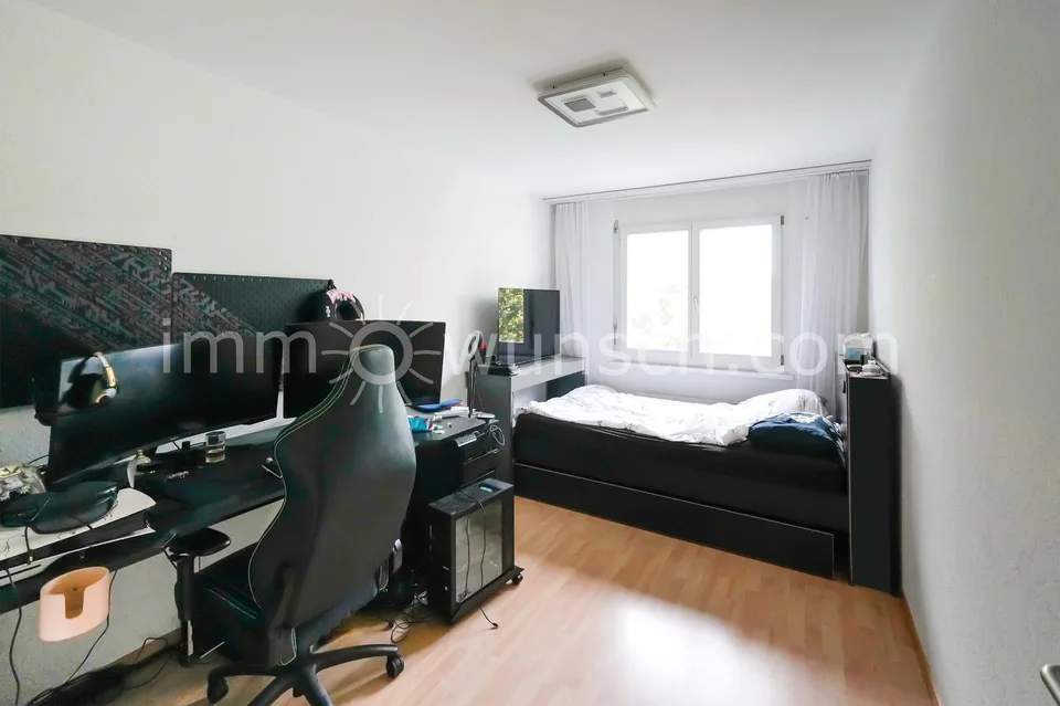 Familienfreundliche und grosszügige 5 ½ Zimmer Eigentumswohnung – Foto 9 von 12