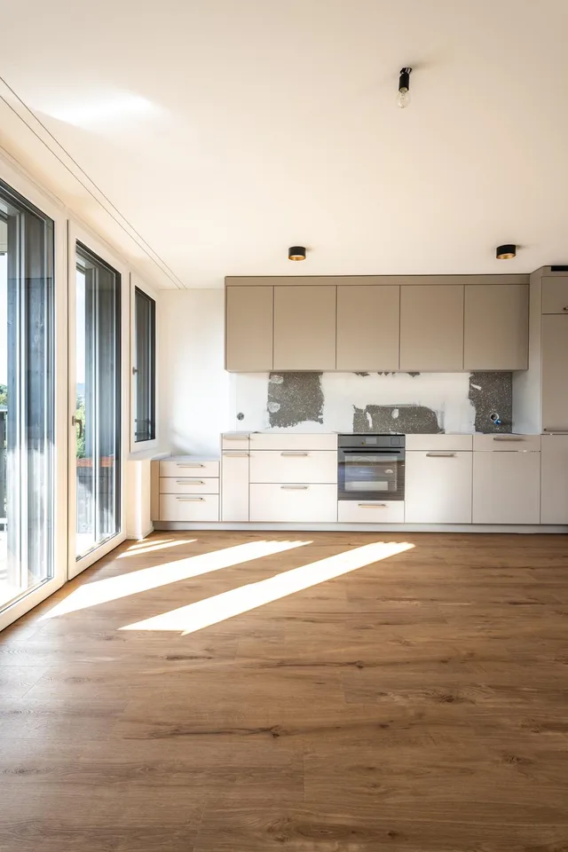 3.5-Zimmer-Wohnung - sonnig, grosszügig und mit Weitblick / 1.1 – photo 7 of 13