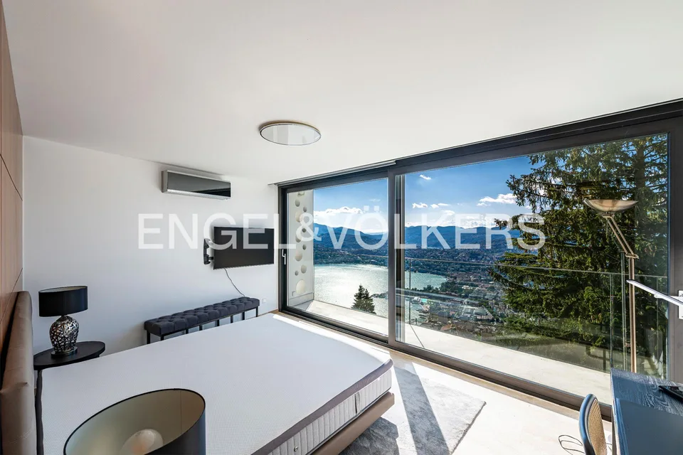 Traumhaftes Duplex mit Seeblick