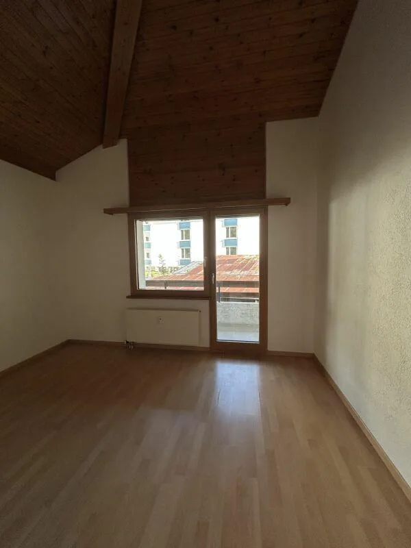 Grosszügige 4.5 Zimmer-Wohnung
