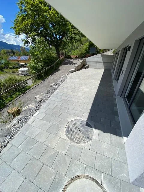 4,5-Zimmerwohnung mit grosser Terrasse und Bergsicht zu vermieten neu