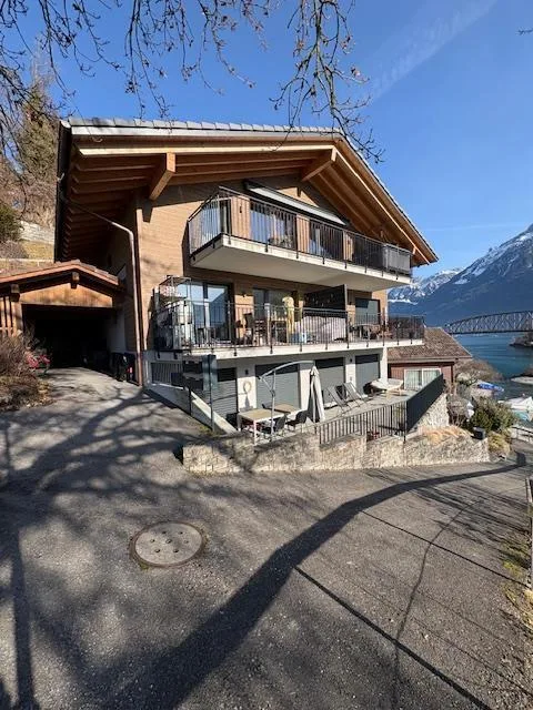4,5-Zimmerwohnung mit grosser Terrasse und Bergsicht zu vermieten neu