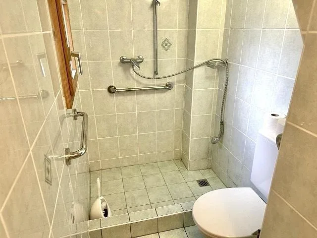 4-Zimmer-Haushälfte an sehr ruhiger, sonniger Aussichtslage / casa ... – foto 13 di 30