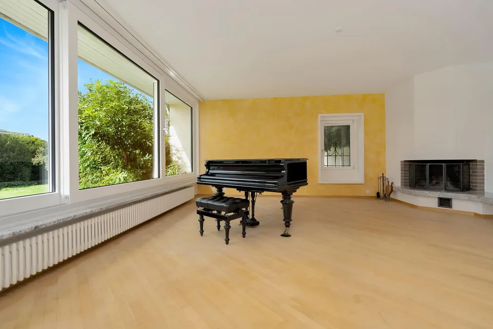Abitare spazioso con vista panoramica - Residenza familiare con piscina a Frauenkappelen – foto 6 di 13