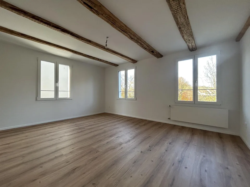 modernes Zuhause mit Einliegerwohnung – Foto 7 von 15