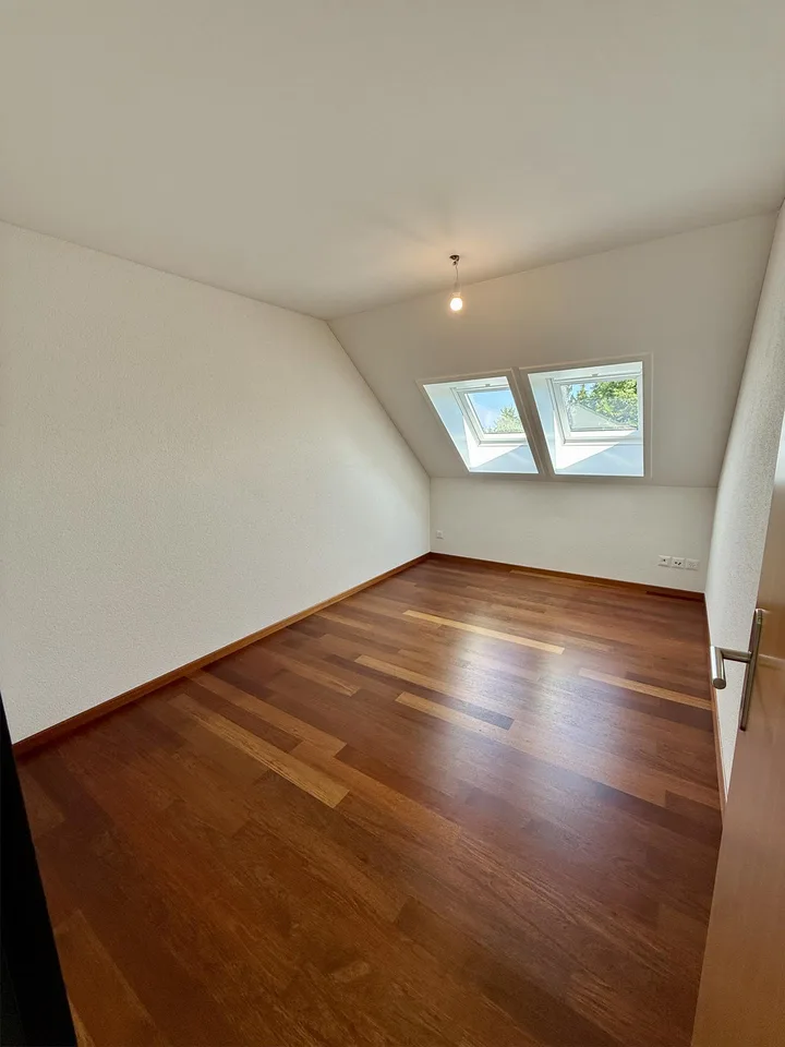 4.5-Zimmer-Maisonettewohnung inkl. Hobbyraum und Einzelgarage – photo 8 sur 14