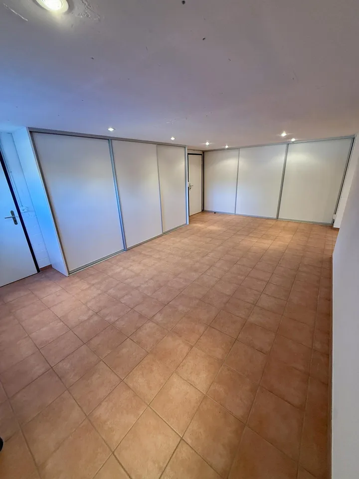 4.5-Zimmer-Maisonettewohnung inkl. Hobbyraum und Einzelgarage – photo 13 sur 14