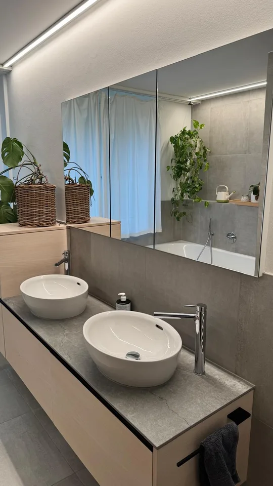Helle und grosszügige 4.5-Zimmerwohnung mit Sitzplatz in Engelburg