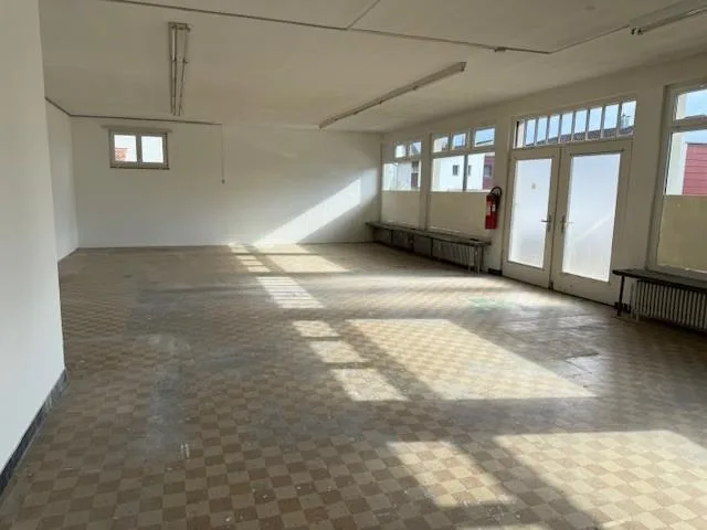 Laboratorio o spazio di stoccaggio in affitto – foto 2 di 8