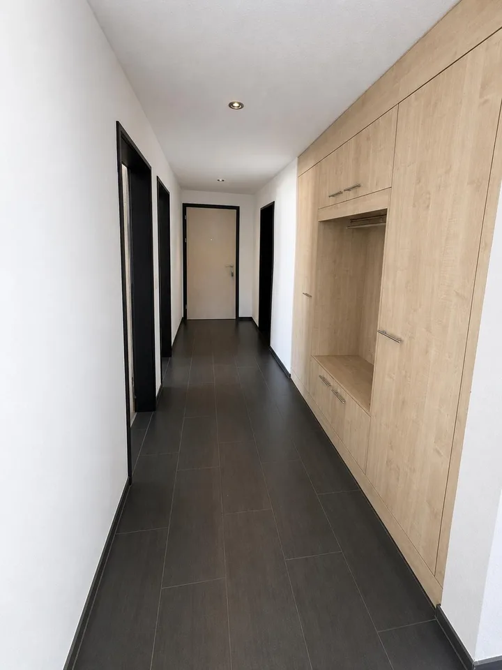 Helle 4.5-Zimmer-Wohnung mit Wintergarten in Vilters