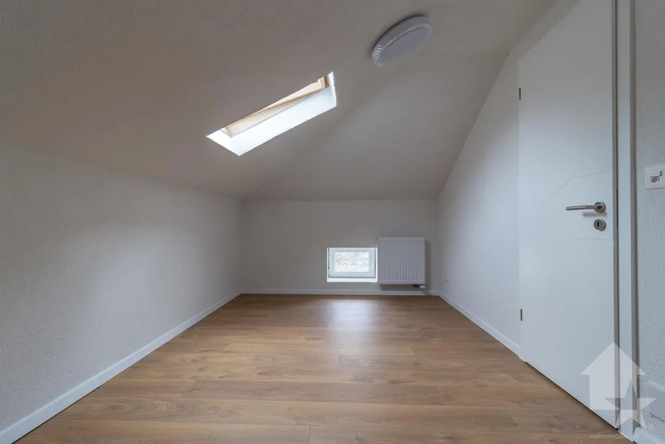 Immeuble entièrement rénové en 2026 avec rendement locatif de 4,3% – Foto 14 von 29
