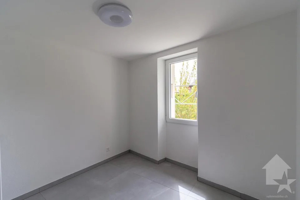 Immeuble entièrement rénové en 2026 avec rendement locatif de 4,3% – Foto 10 von 29