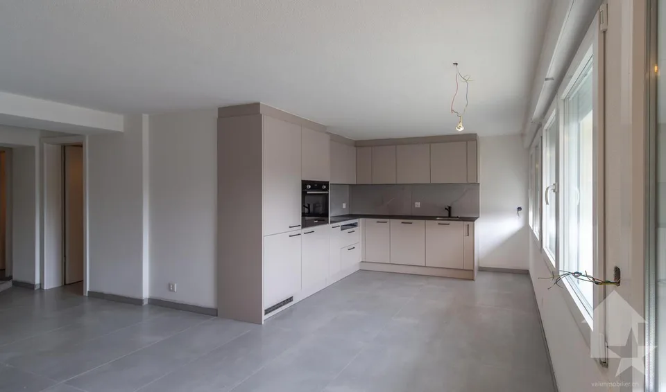 Immeuble entièrement rénové en 2026 avec rendement locatif de 4,3% – Foto 25 von 29