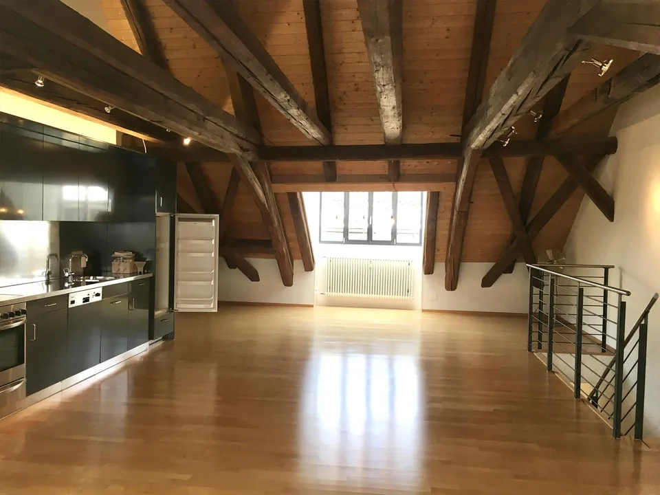 Maisonette-Wohnung in der Winterthurer Altstadt – Foto 2 von 7