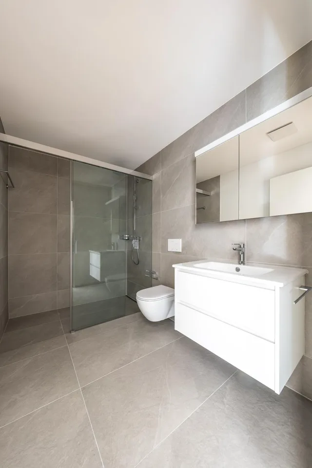 2.5-Zimmer-Wohnung - viel Raum, Aussicht und Ruhe / 2.1 – photo 5 sur 11