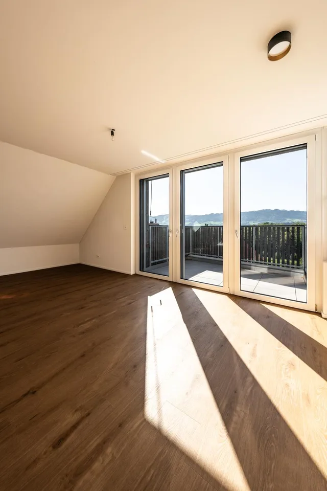 2.5-Zimmer-Wohnung - viel Raum, Aussicht und Ruhe / 2.1 – photo 8 sur 11
