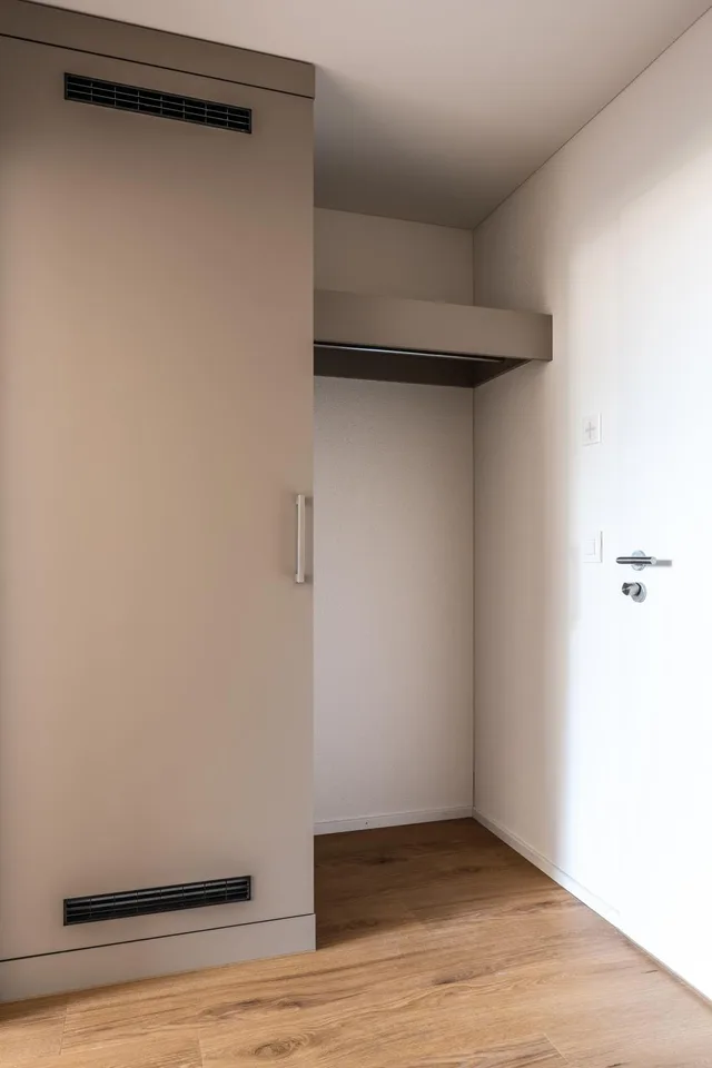 3.5-Zimmer-Wohnung - sonnig, grosszügig und mit Weitblick / 2.2 – Foto 3 von 13