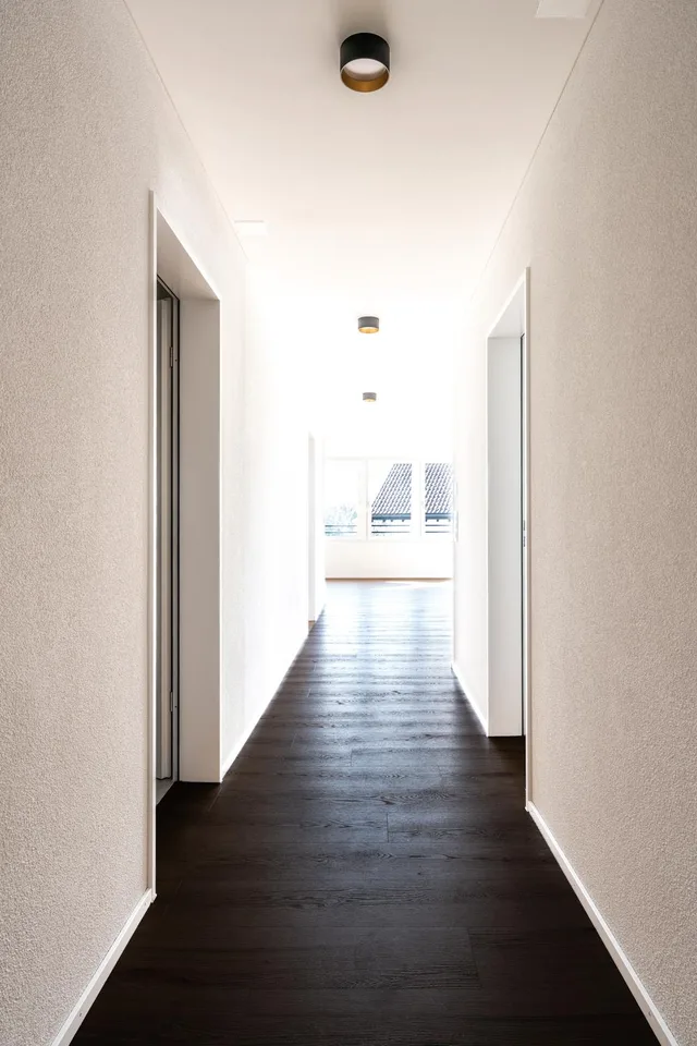 3.5-Zimmer-Wohnung - sonnig, grosszügig und mit Weitblick / 1.2 – Foto 6 von 13