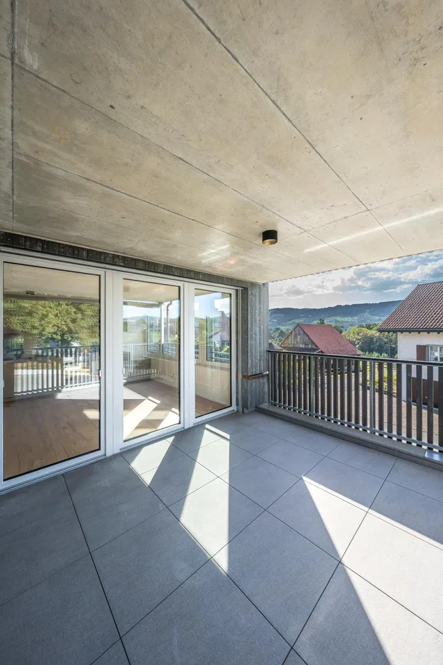 3.5-Zimmer-Wohnung - sonnig, grosszügig und mit Weitblick / 1.2 – Foto 12 von 13