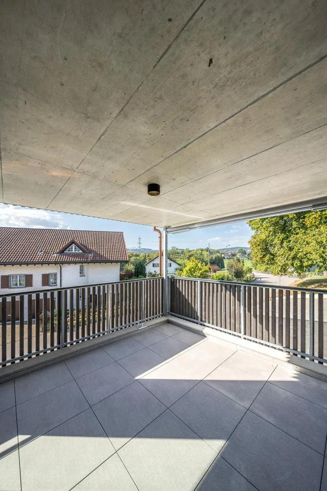 3.5-Zimmer-Wohnung - sonnig, grosszügig und mit Weitblick / 1.2 – Foto 11 von 13
