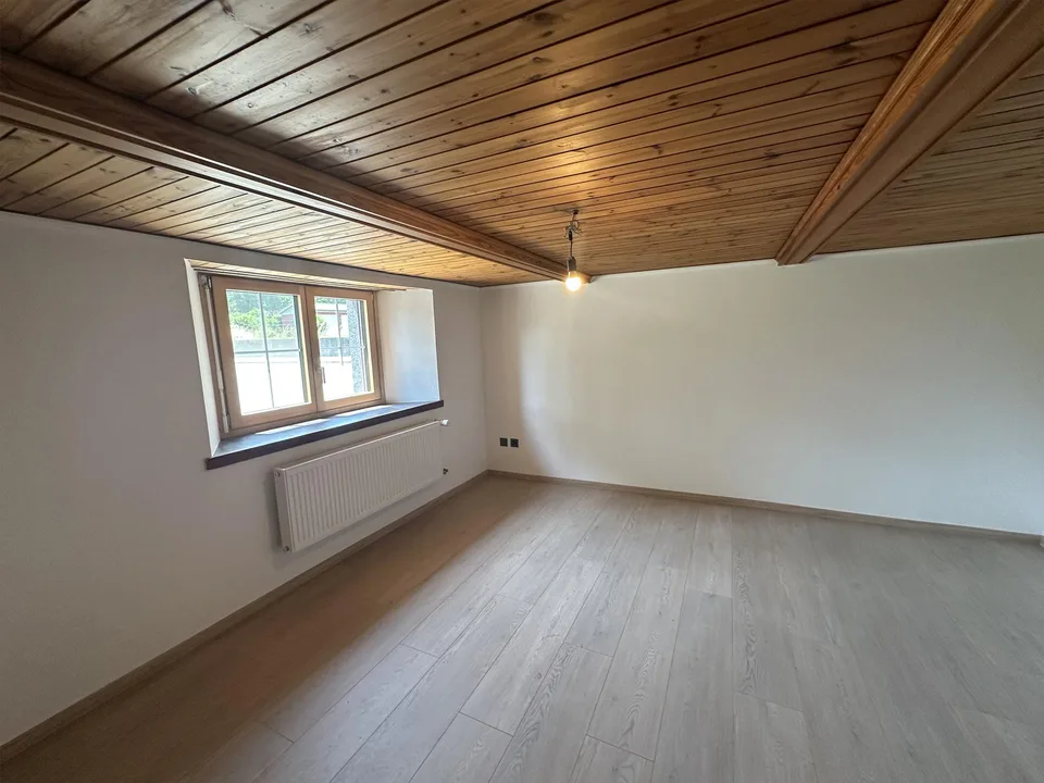 8-Zimmer Haus