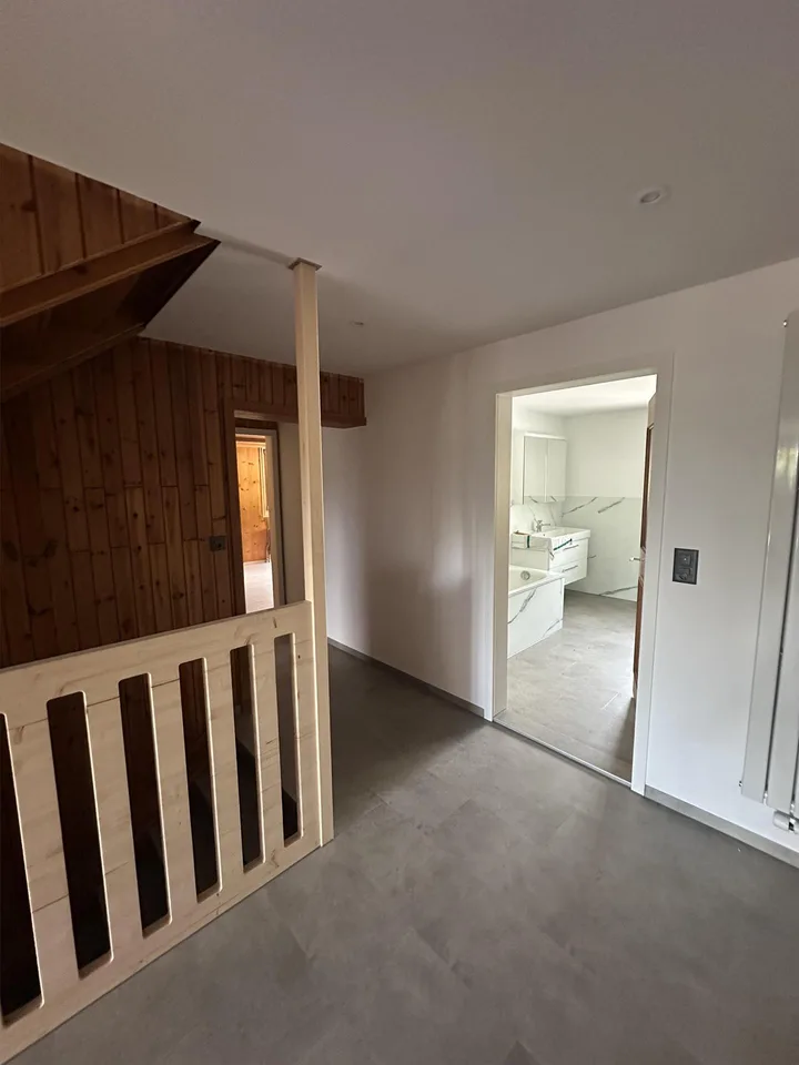 8-Zimmer Haus