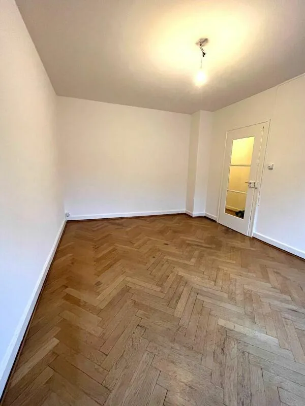 Appartement moderne près du Schützenmattpark – photo 3 sur 6