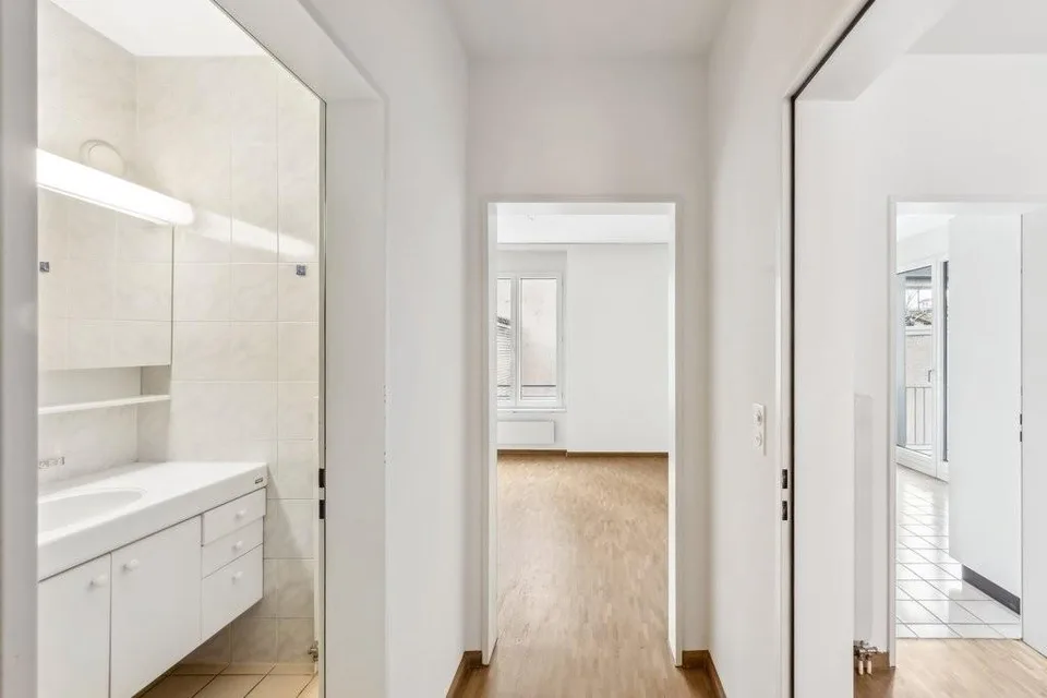 Moderne 2.5 - Zimmerwohnung zentral in Basel Stadt – Foto 8 von 10