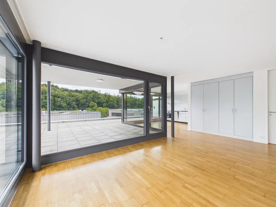 2.5-Zimmerattikawohnung mit grosszügiger Terrasse – photo 2 sur 8