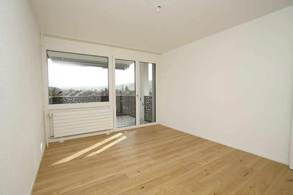Ampio appartamento di 6,5 locali su due piani! – foto 6 di 10