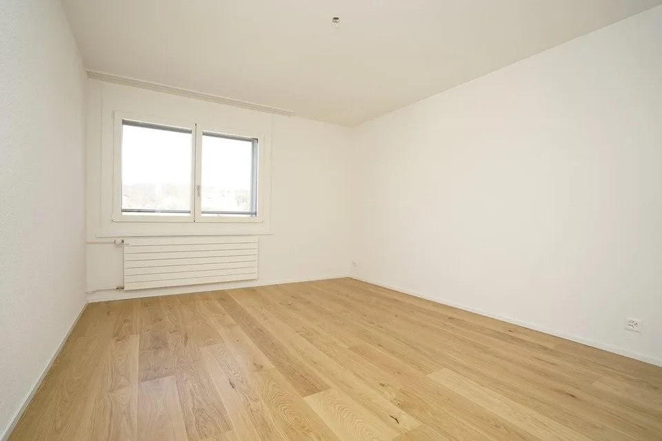 Ampio appartamento di 6,5 locali su due piani! – foto 5 di 10