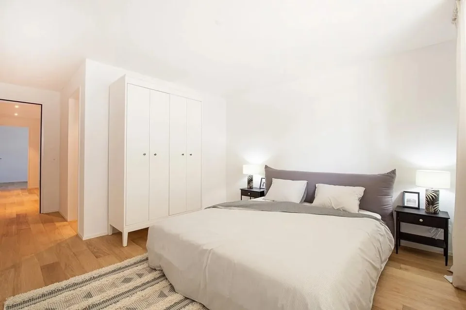 Grosszügige und sonnige Wohnung mit grossem Balkon (18m2) – photo 7 of 13